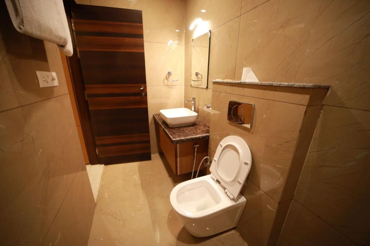 Hotel Neerja Inn Jaipur Ngoại thất bức ảnh